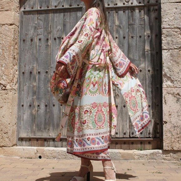 Zara Printed Kimono and Matching Dress Set - Picture 2 of 12